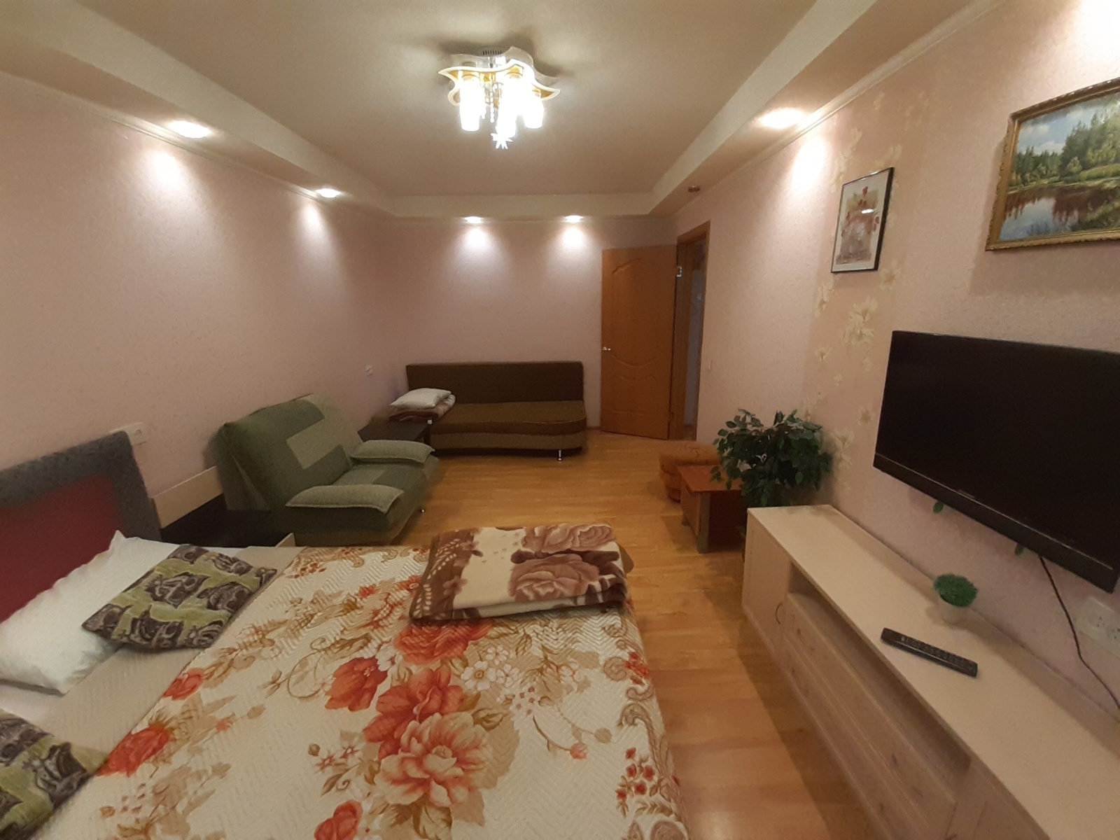 1-комнатная квартира недалеко от центра 